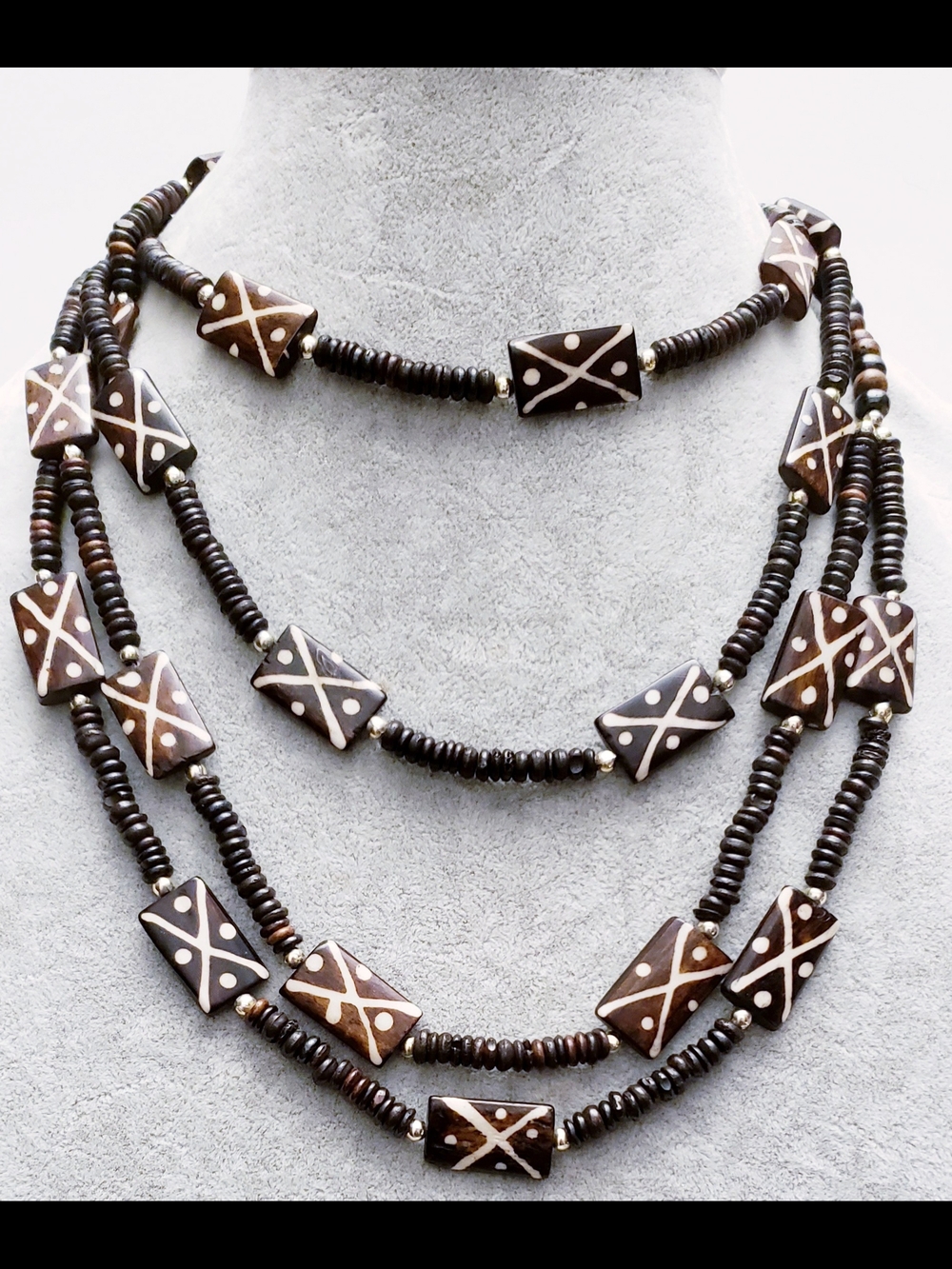 Handcrafted Hawaiian Brown Bone Seeds Bead Layered Necklace